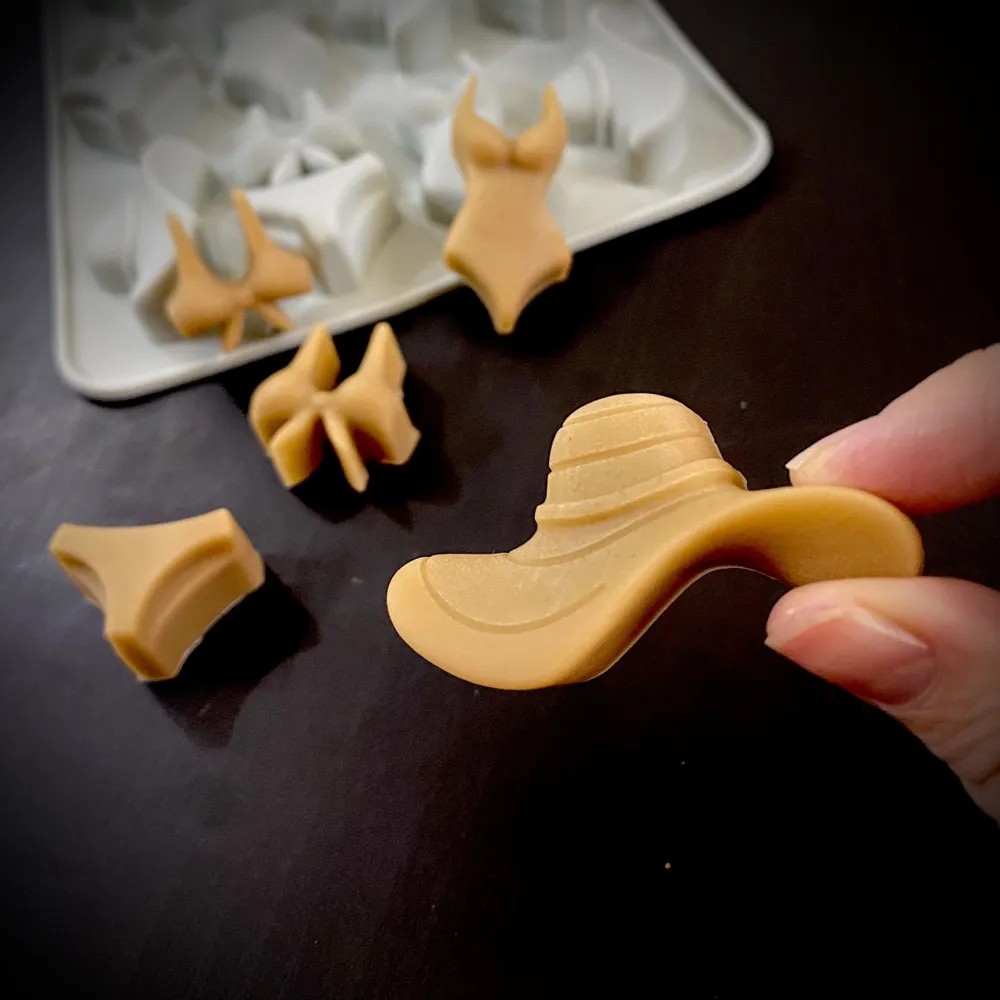 A Summer-Themed Beach Bikini M - đánh giá và giá Resin Art Accessories